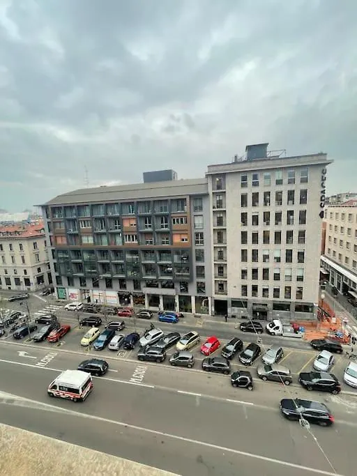 New Luxury Stunning Bilo Apartment In The Heart Of Milan Moscova